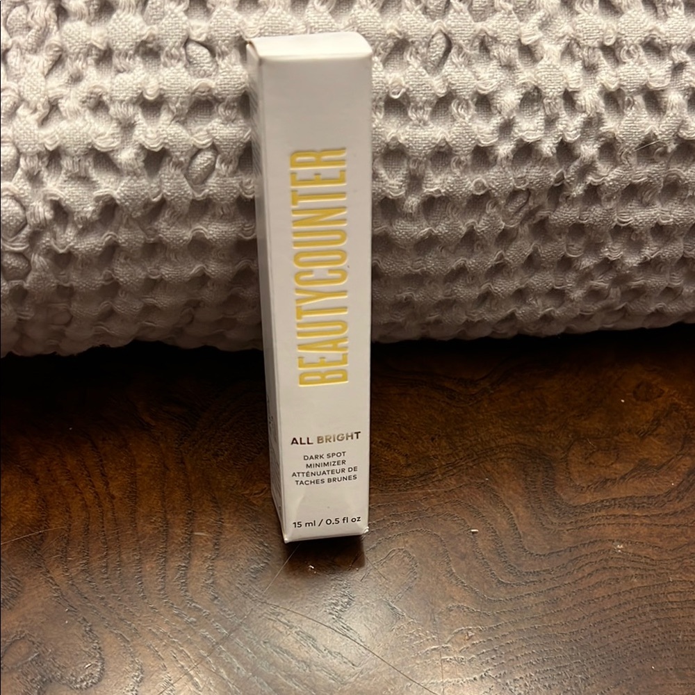 Beautycounter All Bright Dark Spot Corrector in White and Gold
